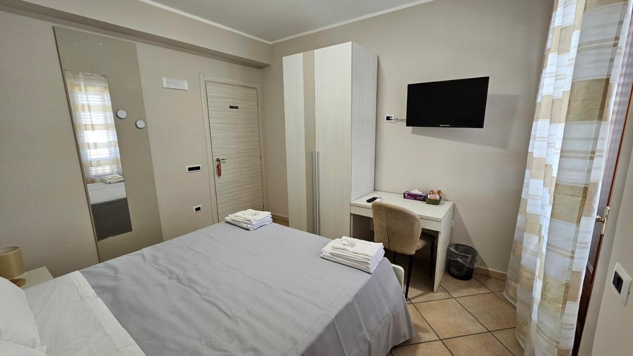 B&B Da Kociss Mileto Esterno foto