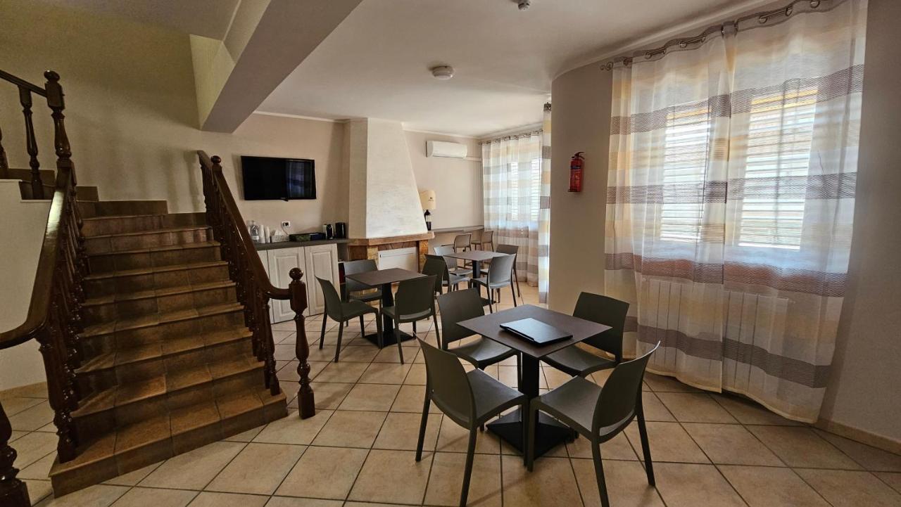 B&B Da Kociss Mileto Esterno foto