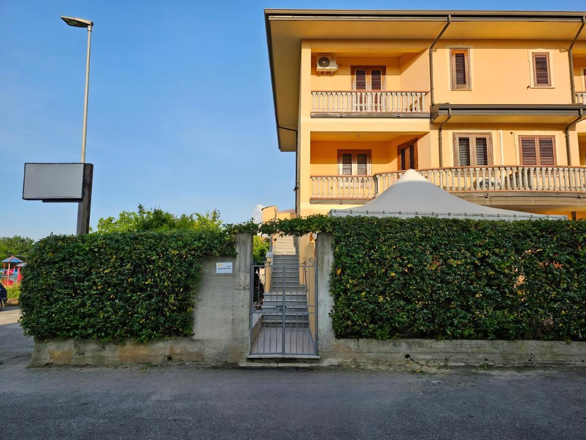 B&B Da Kociss Mileto Esterno foto